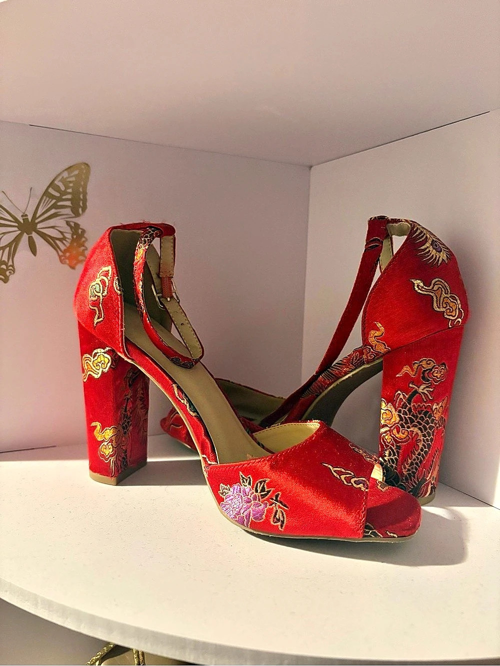 Red & Gold Paisley Platform Heels Like New